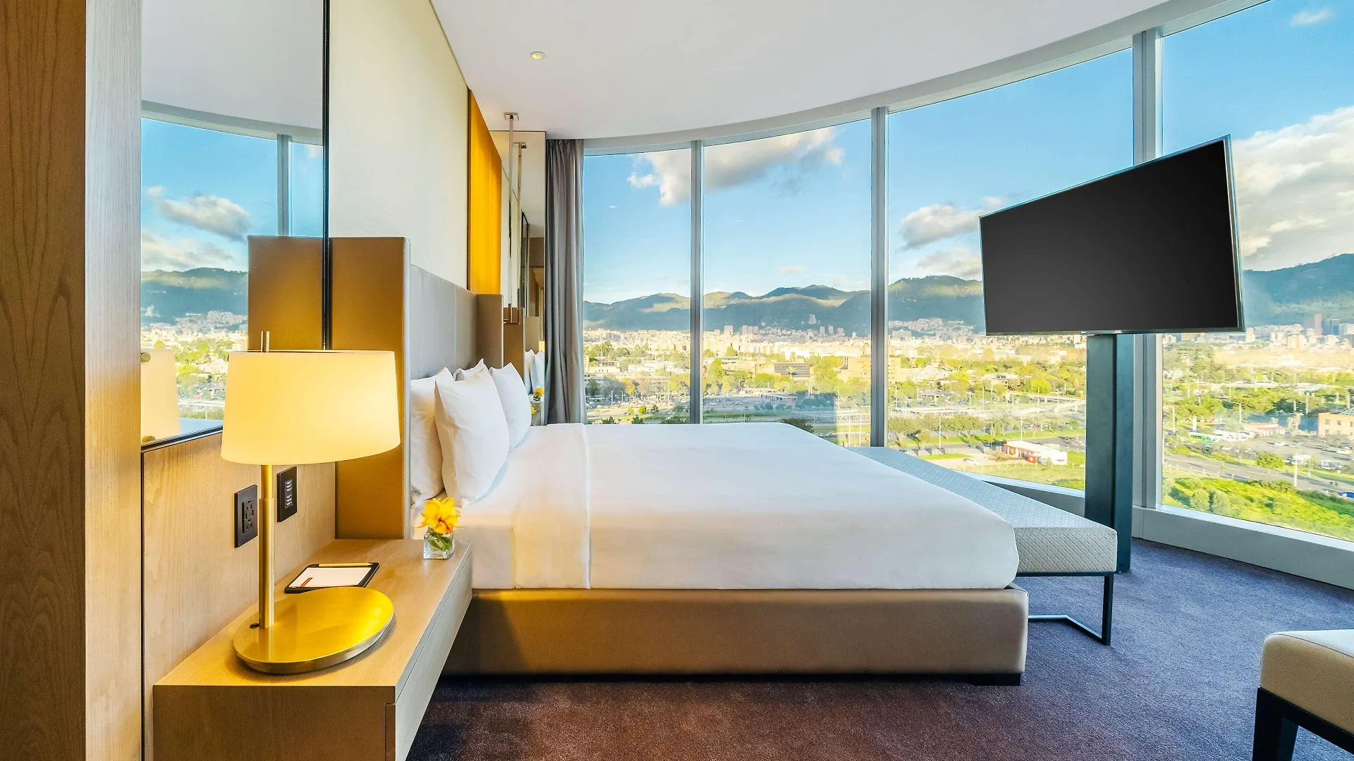Отель Grand Hyatt Богота 5*,  Колумбия